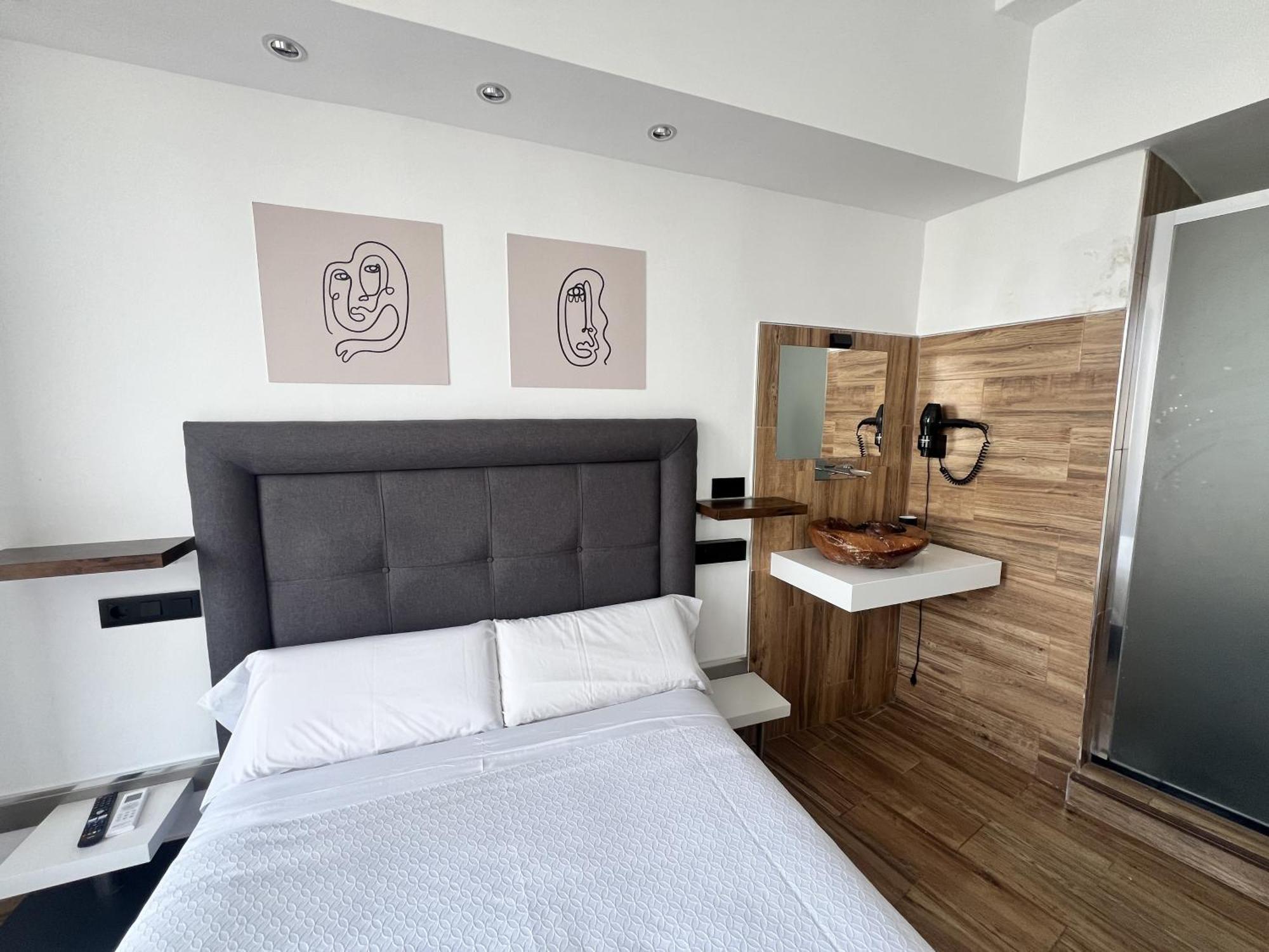 Ilustre Rooms Малага Екстериор снимка