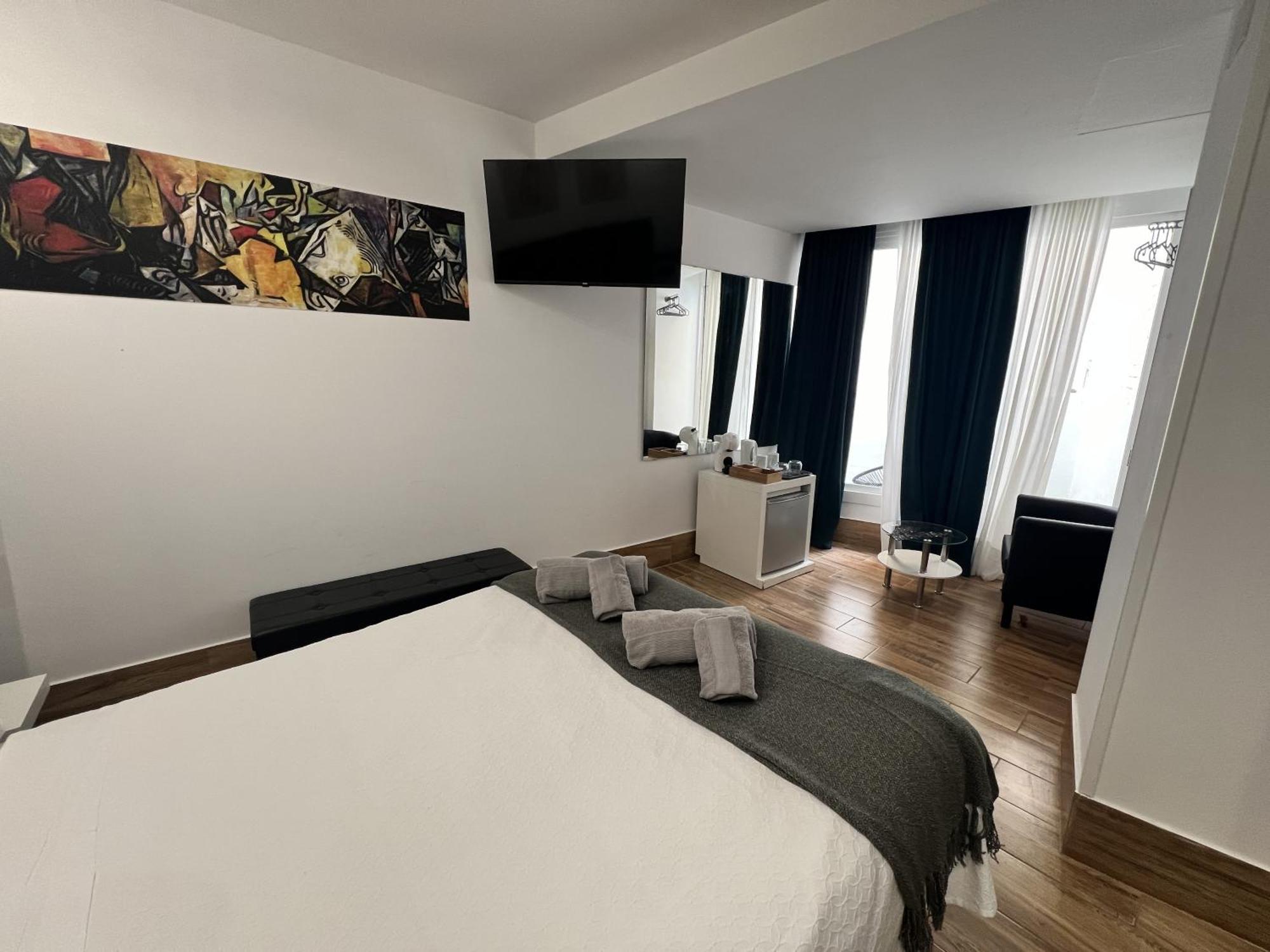 Ilustre Rooms Малага Екстериор снимка