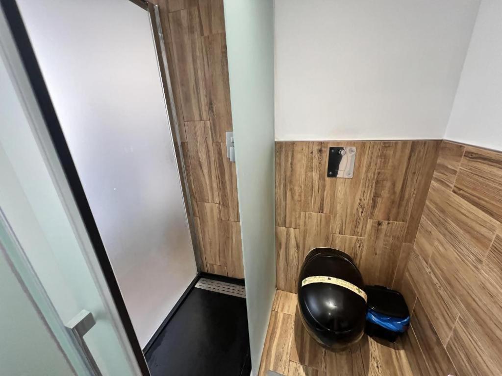 Ilustre Rooms Малага Стая снимка