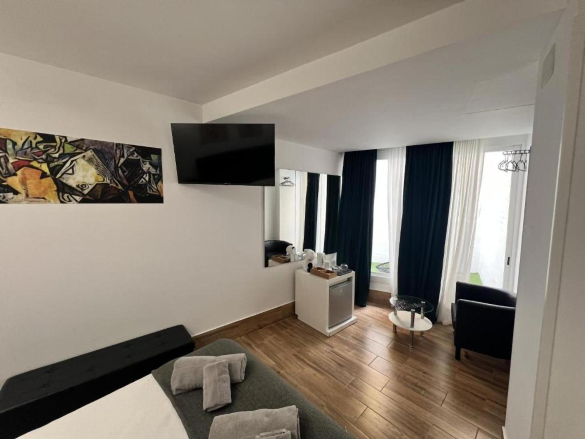 Ilustre Rooms Малага Екстериор снимка